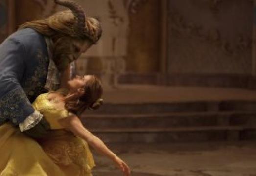 فيلم Beauty and the Beast 2017 مترجم اون لاين