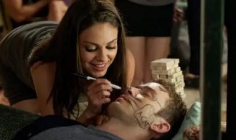 فيلم Friends with Benefits 2011 مترجم اون لاين